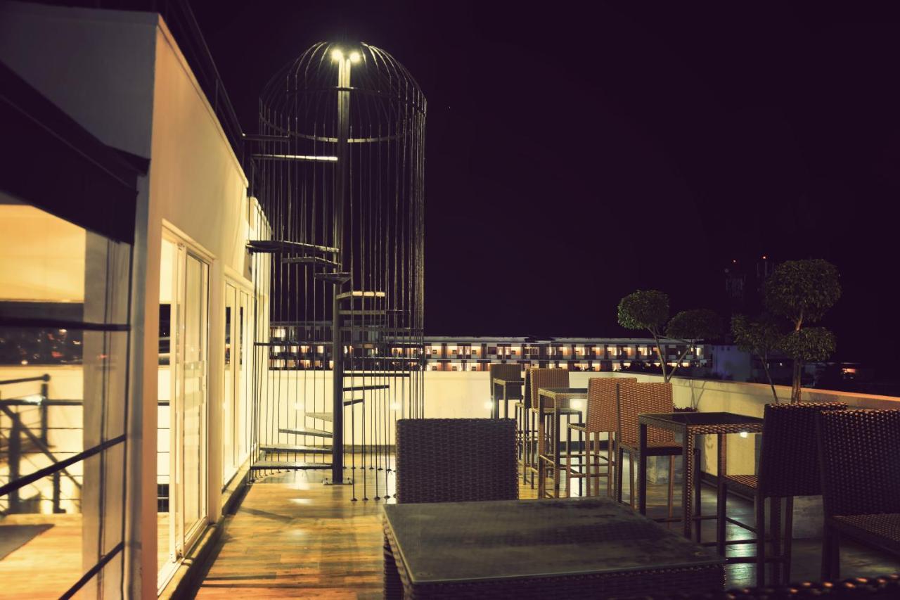 Belmont Boutique Hotel - Free Airport Shuttle Service Negombo Bagian luar foto