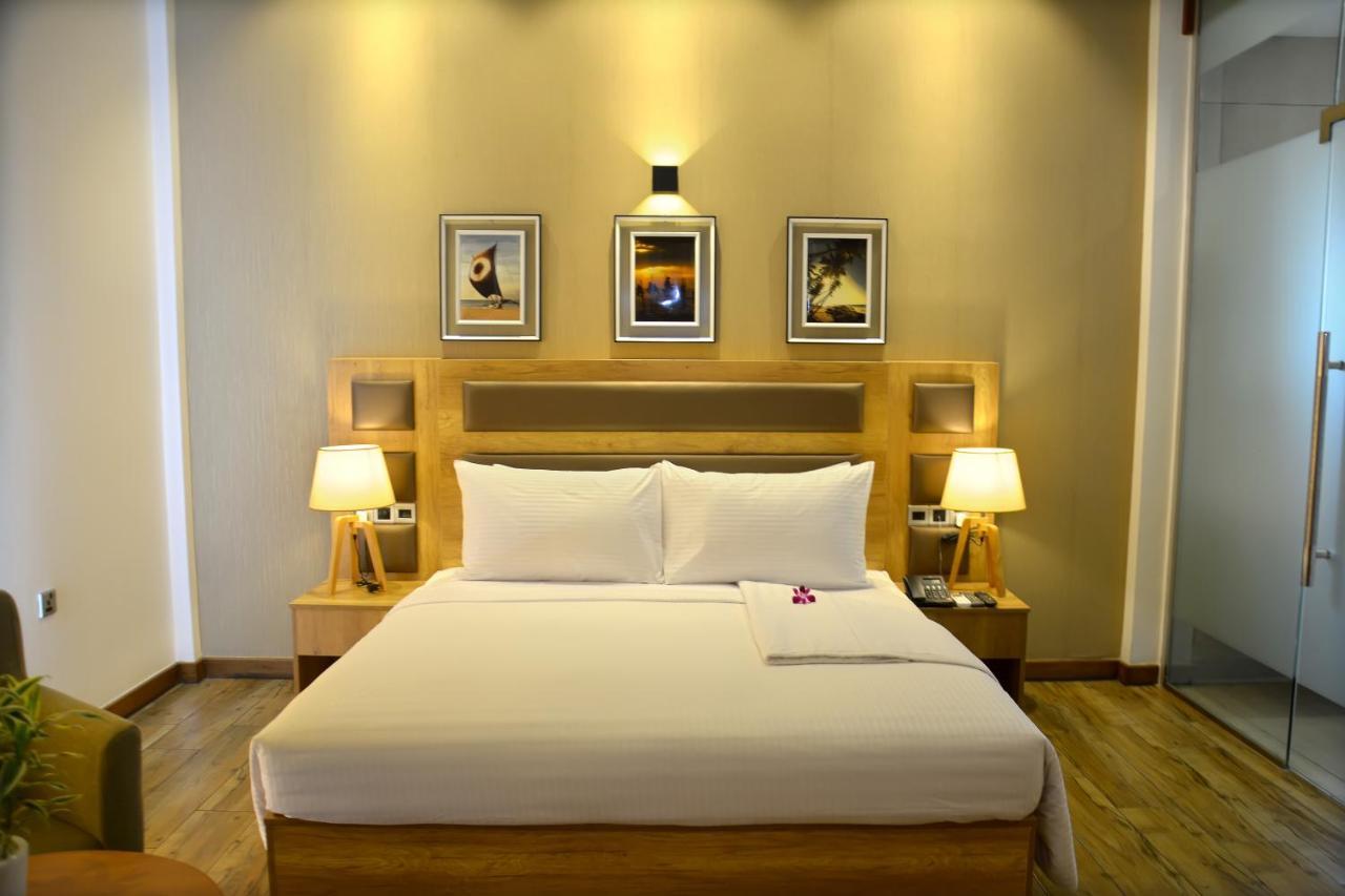 Belmont Boutique Hotel - Free Airport Shuttle Service Negombo Bagian luar foto
