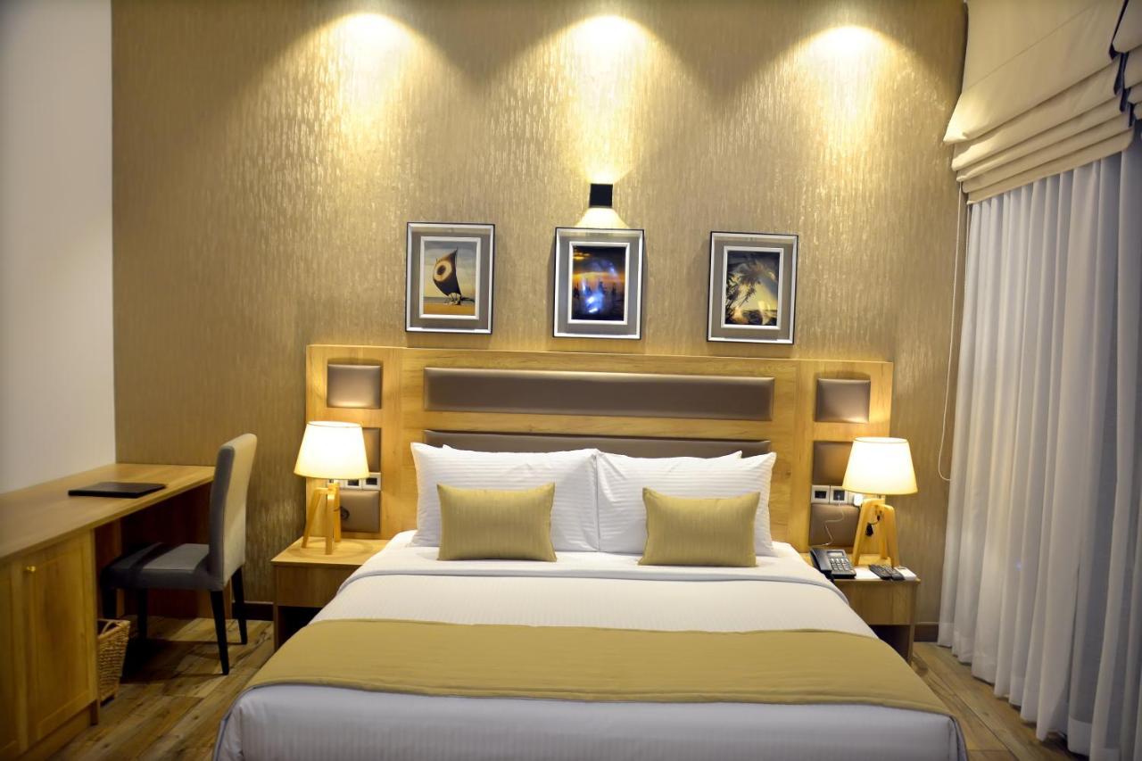 Belmont Boutique Hotel - Free Airport Shuttle Service Negombo Bagian luar foto