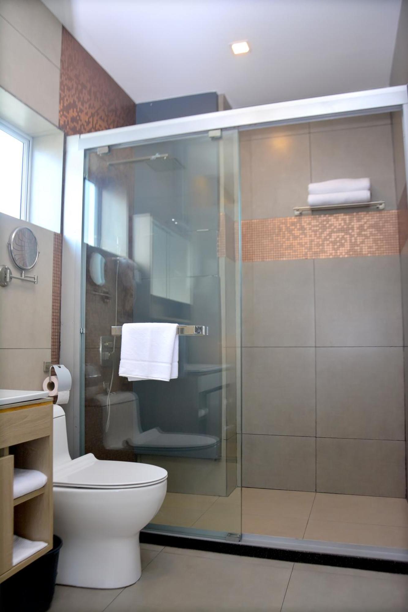 Belmont Boutique Hotel - Free Airport Shuttle Service Negombo Ruang foto